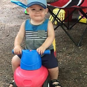 Meet your Posher, Delores